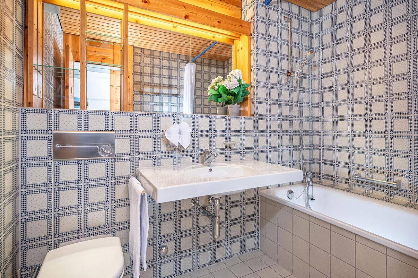 Schweizerhof Ferienwohnungen Lenzerheide 1 客房 照片